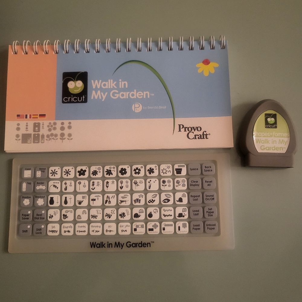 Cricut - Walk in My Garden
